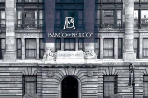 Tarjetas de crédito más baratas: Banxico recorta su tasa de interés a 11%