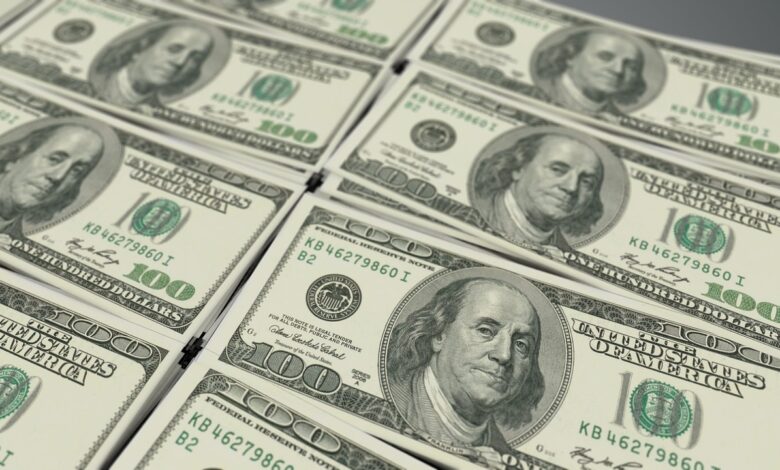 Precio del dólar abre a la baja este jueves en 16.94 pesos al mayoreo